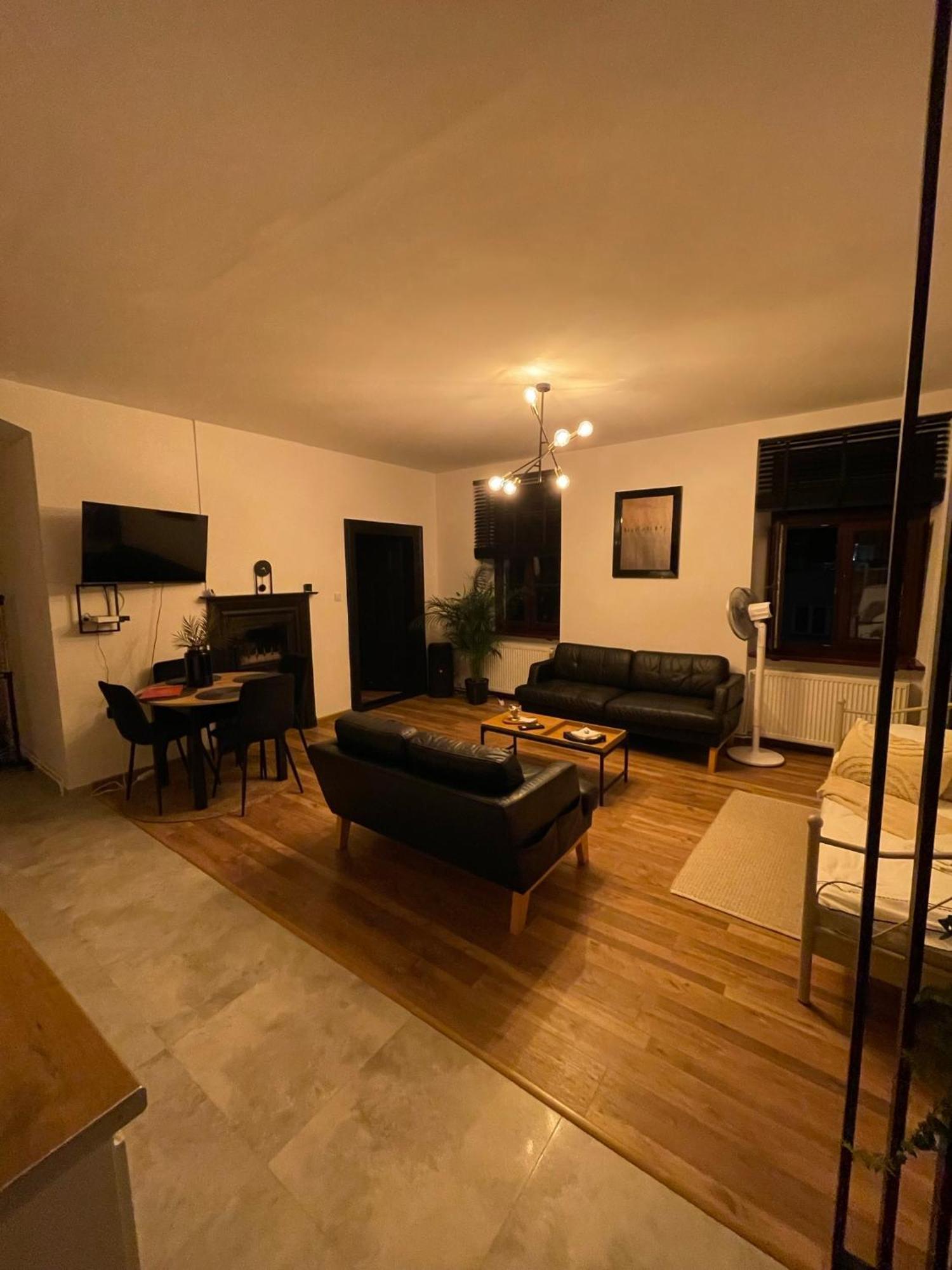 Apartamenty Luczkowskiego Z Widokiem Na Studnie 2 Хелм Экстерьер фото